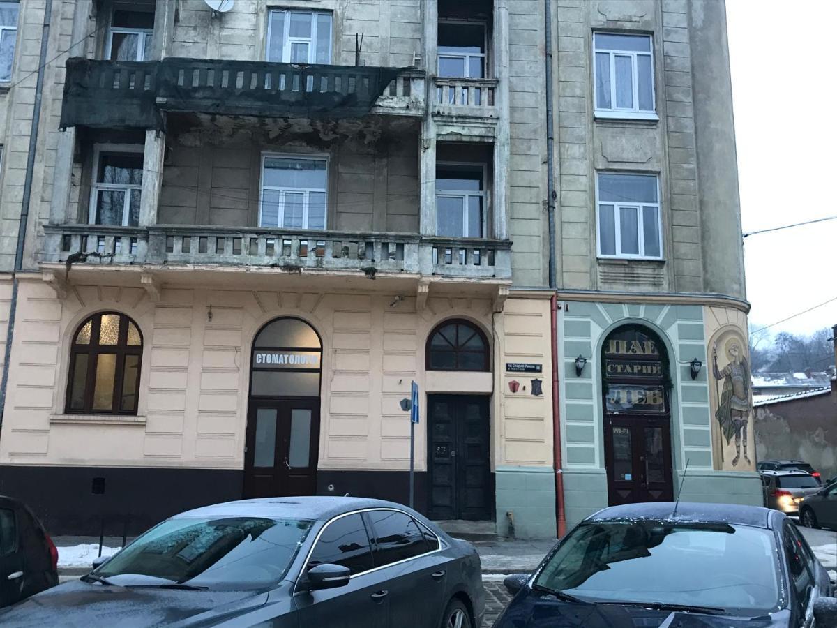 Львів Центр Міста Apartment In The Center Of Lviv Поруч Громадська Парковка Eksteriør billede